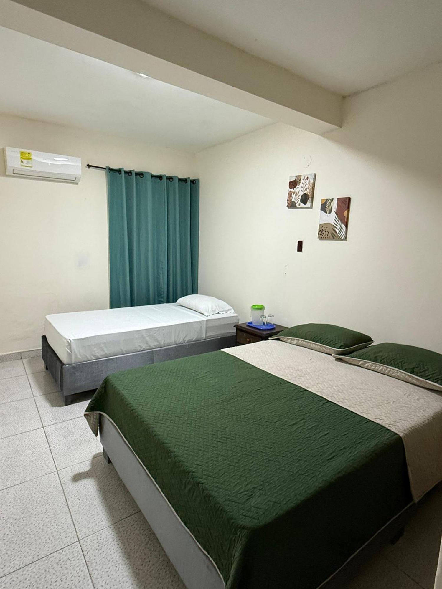 Rosandy Galaxy Hotel 2*